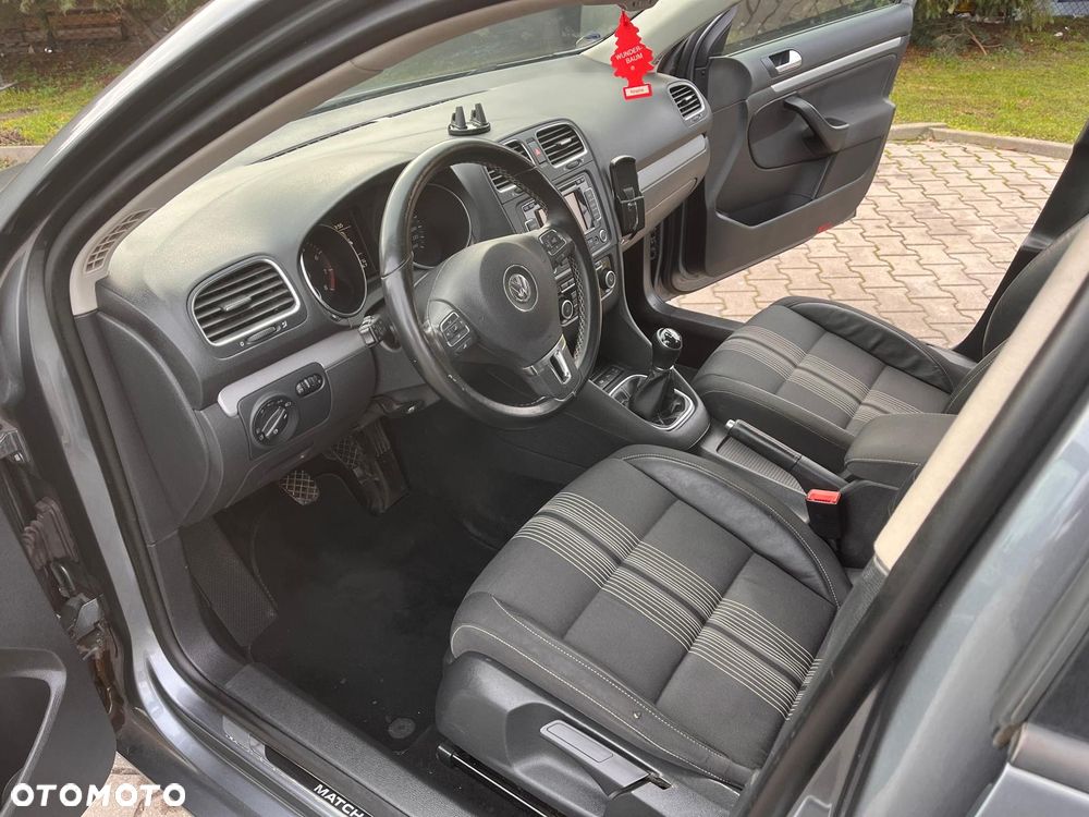 Volkswagen Golf 1.2 TSI MATCH - 8