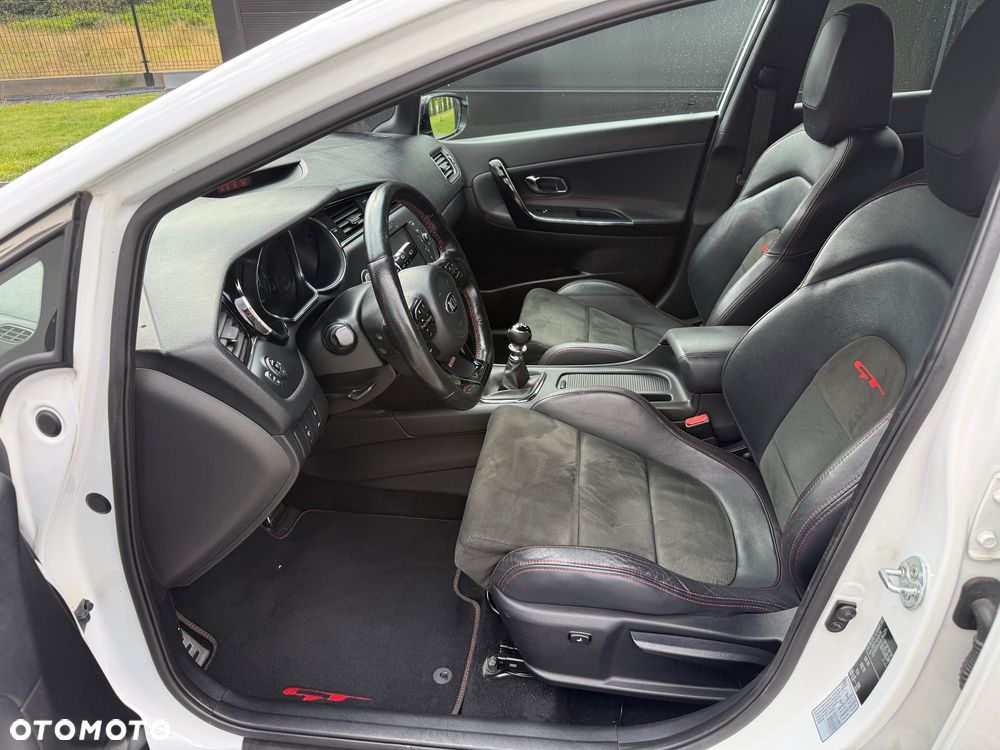 Kia Ceed 1.6 T-GDI GT-Track - 5