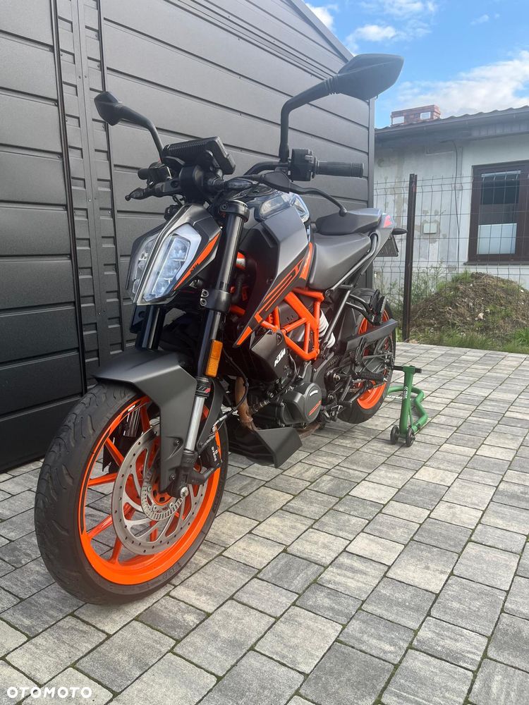 KTM Duke 125 - 17