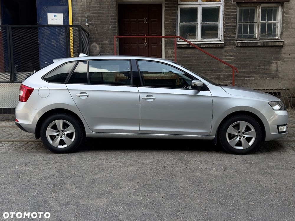 Skoda RAPID 1.2 TSI Ambition - 11