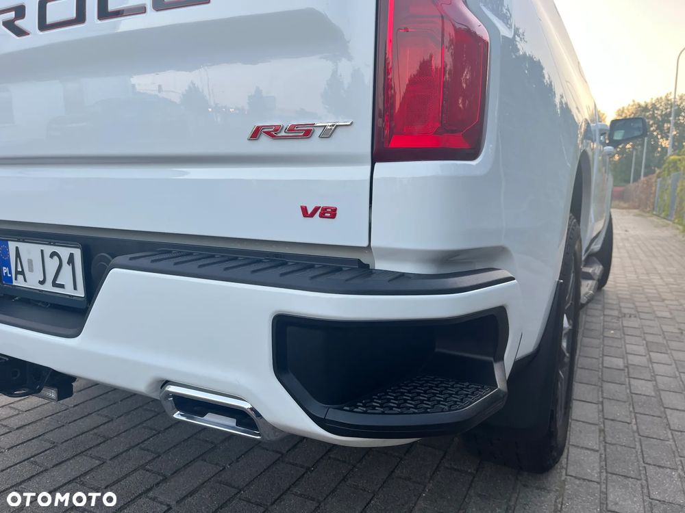 Chevrolet Silverado - 5