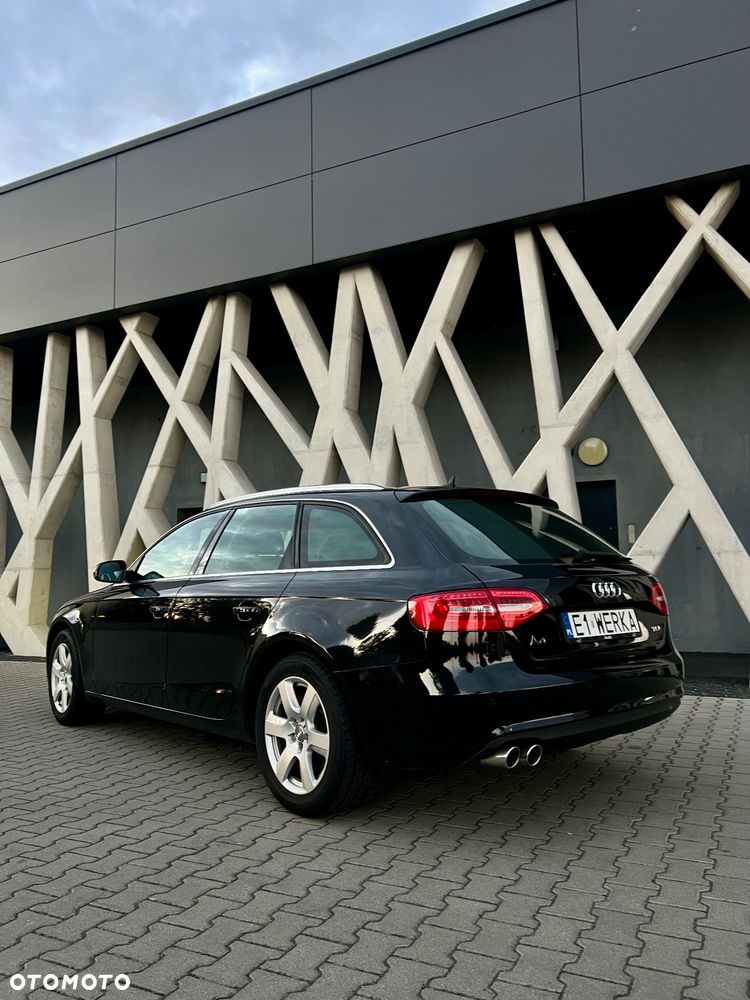 Audi A4 Avant 2.0 TDI - 12