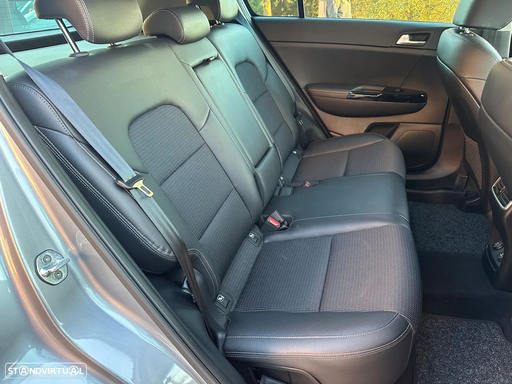 Kia Sportage 1.6 CRDI ISG SX - 10