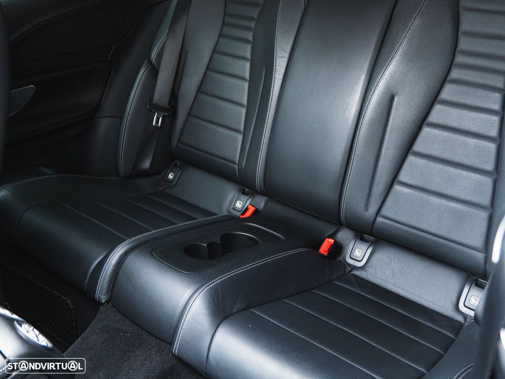 Mercedes-Benz E 220 d AMG Line Aut. - 31