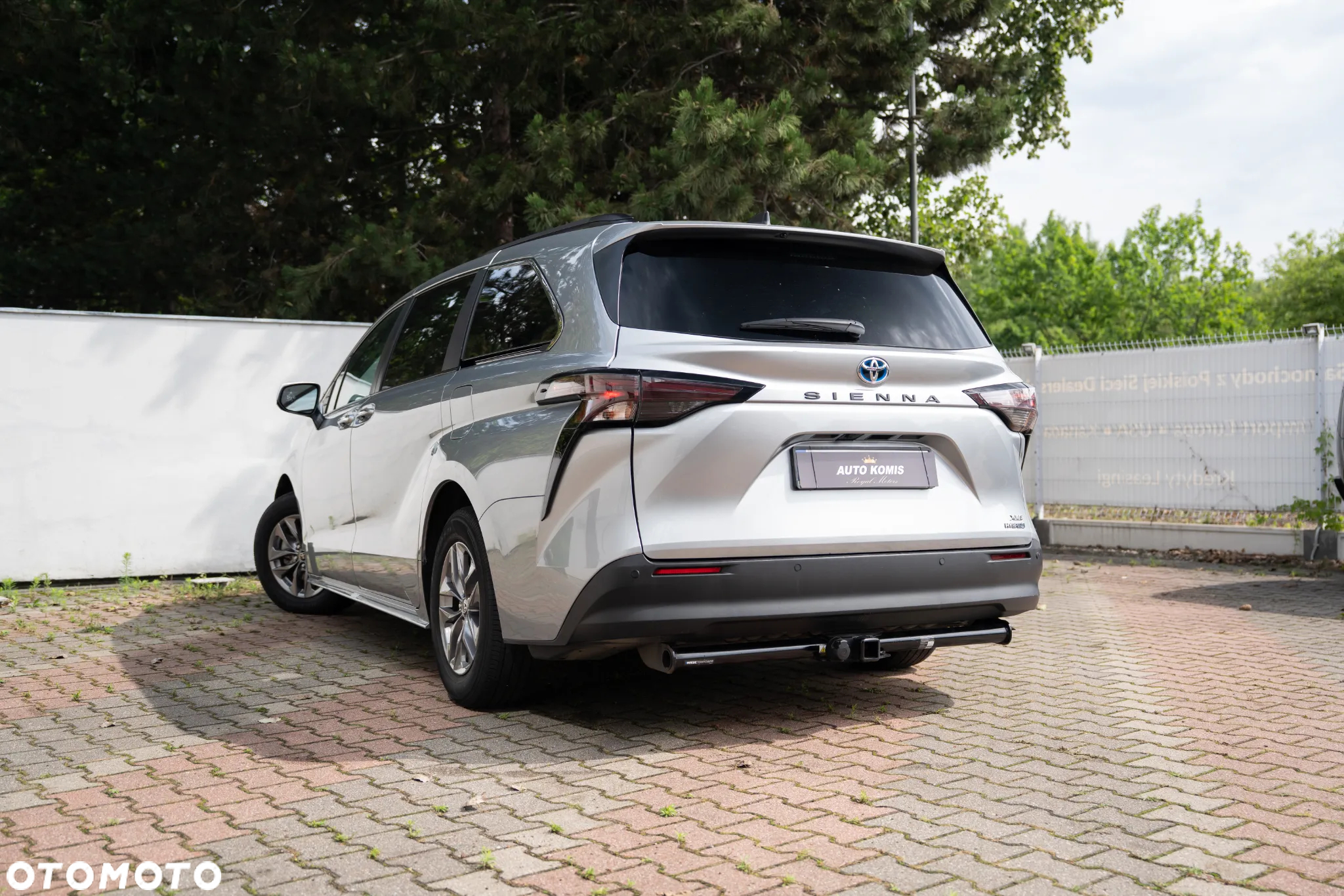 Toyota Sienna - 11