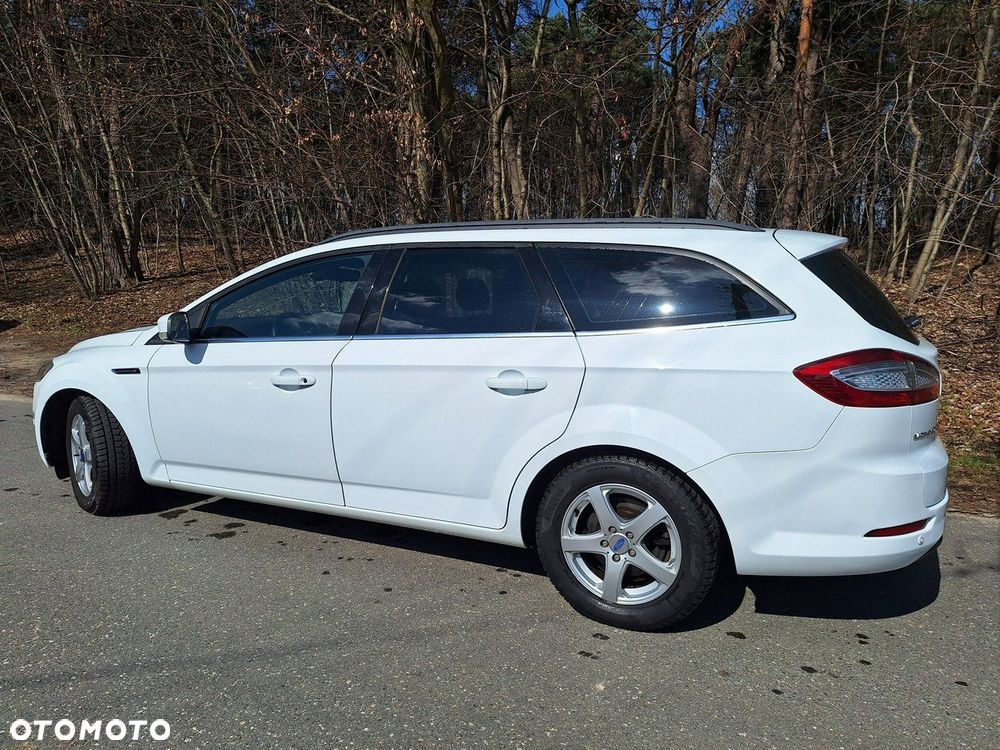 Ford Mondeo 2.0 TDCi Titanium - 32