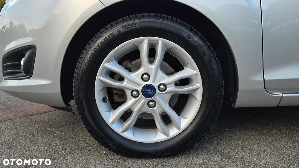 Ford Fiesta - 30