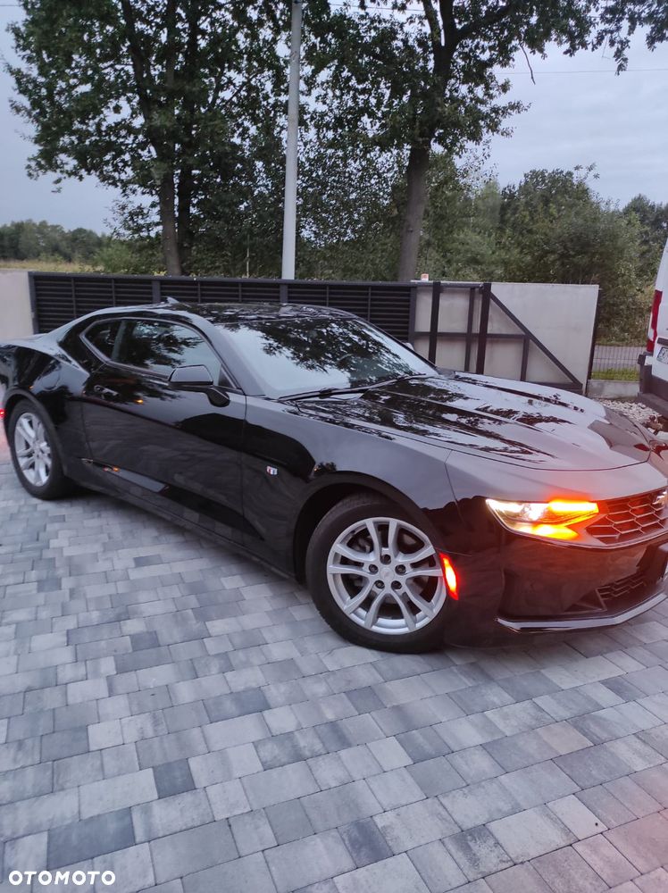Chevrolet Camaro 2.0 - 5