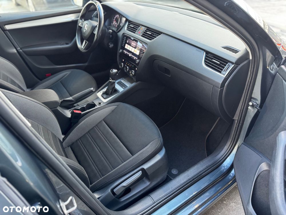 Skoda Octavia 2.0 TDI SCR Ambition DSG - 28