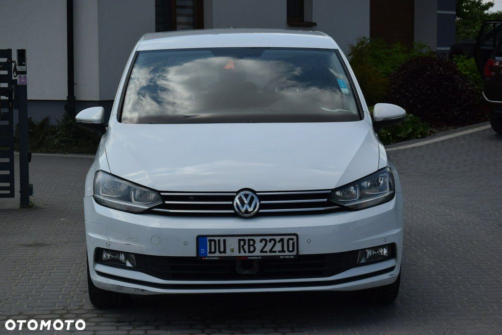 Volkswagen Touran 2.0 TDI BMT Comfortline DSG - 2