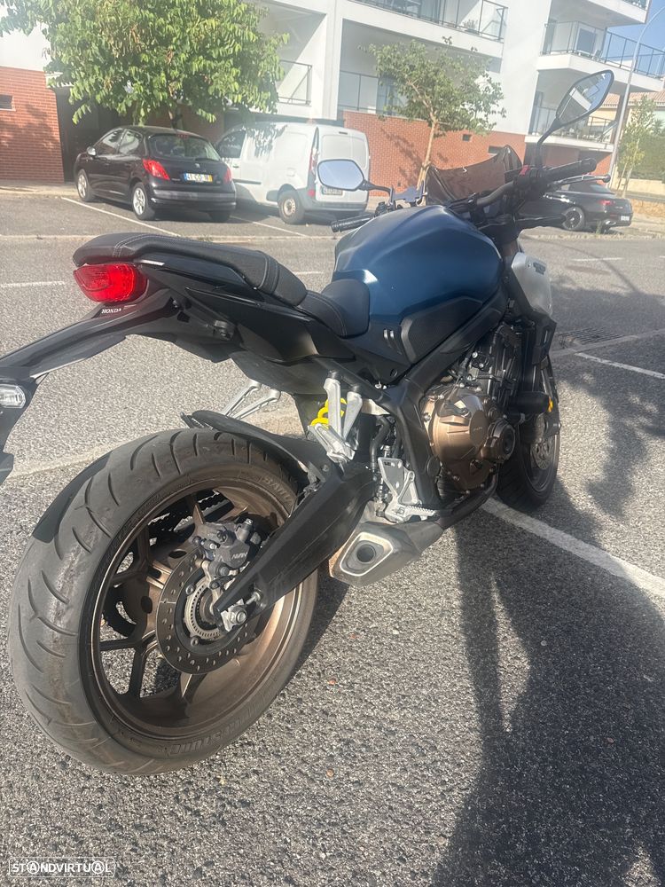 Honda CB RA Neo - 3