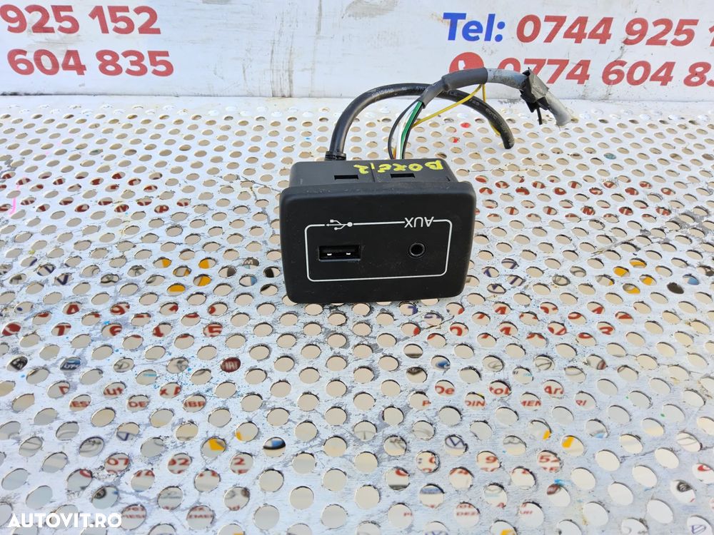 Usb Peugeot Boxer Citroen Jumper Fiat Ducato vod 7356546330 conector usb - 1