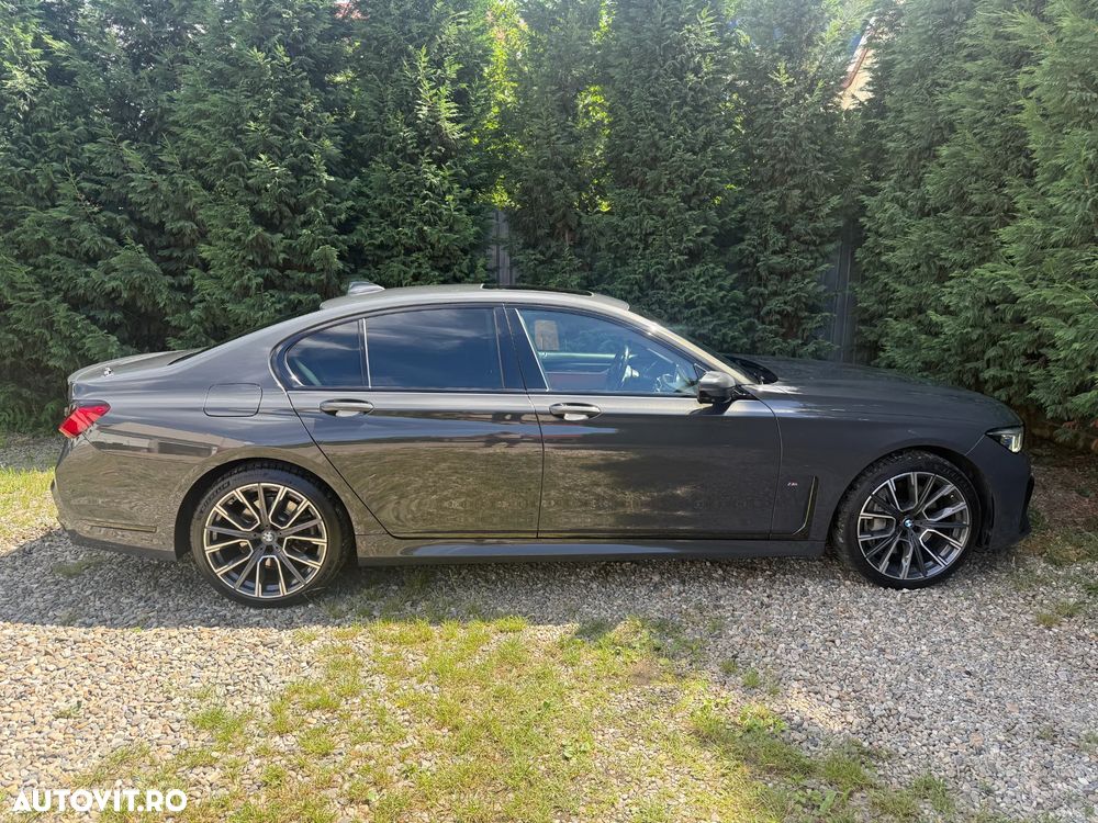 BMW Seria 7 740d xDrive MHEV - 4