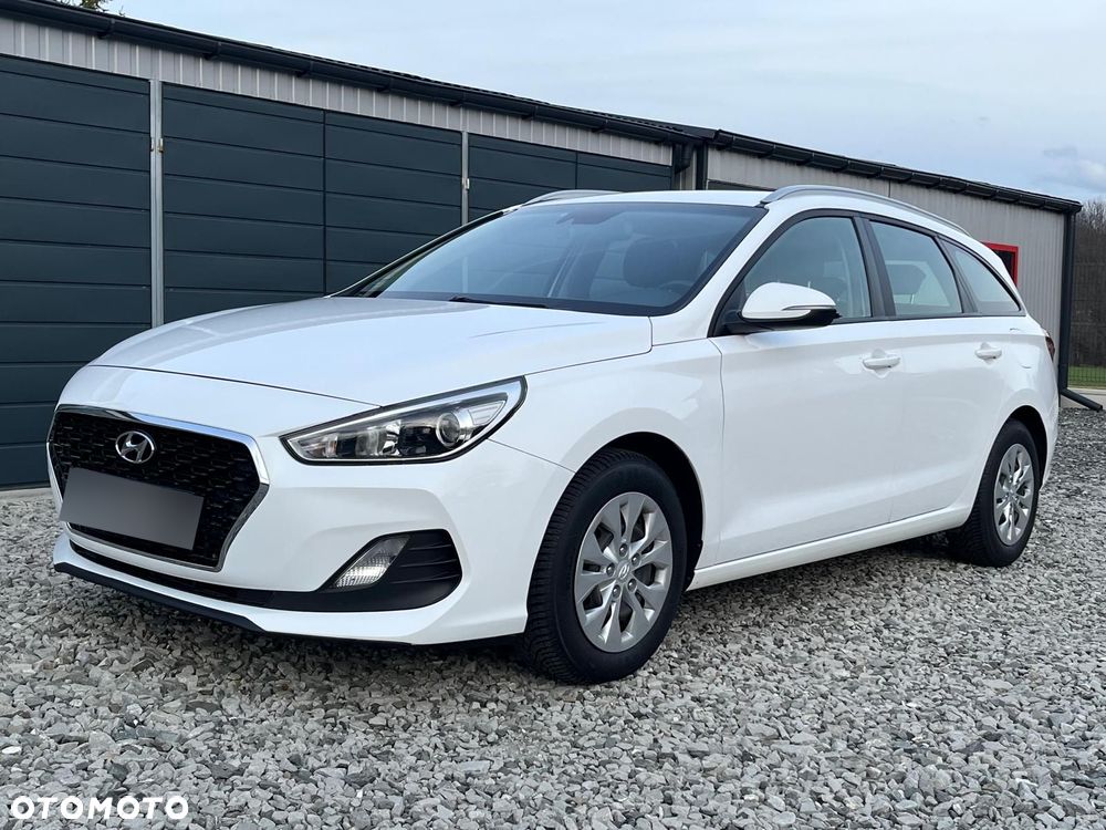 Hyundai i30 1.6 D Classic + - 2