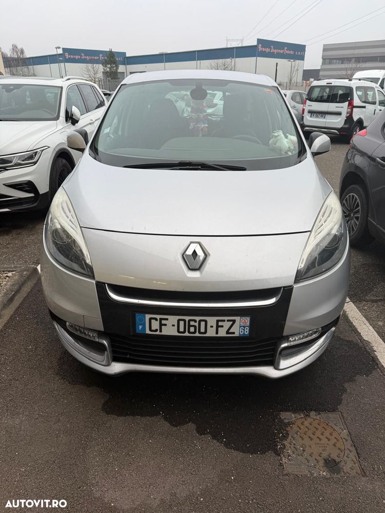 Renault Scenic - 2