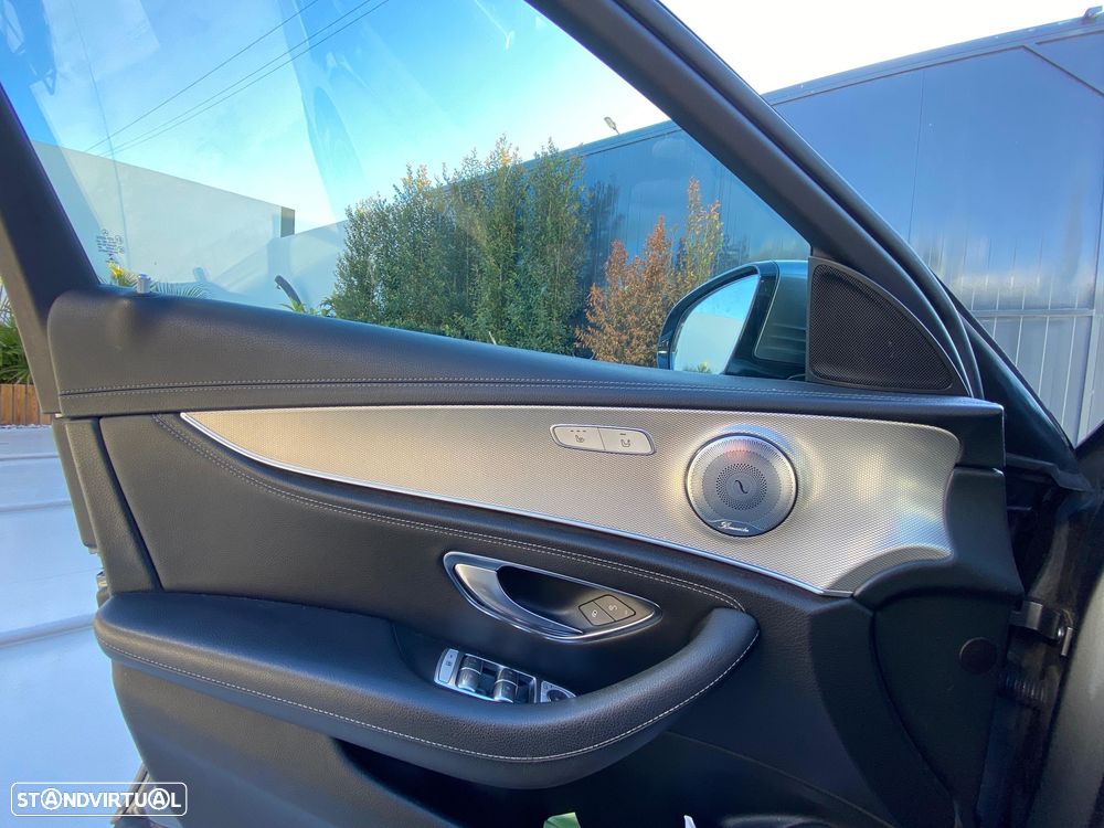 Mercedes-Benz E 220 d 4Matic 9G-TRONIC AMG Line - 5