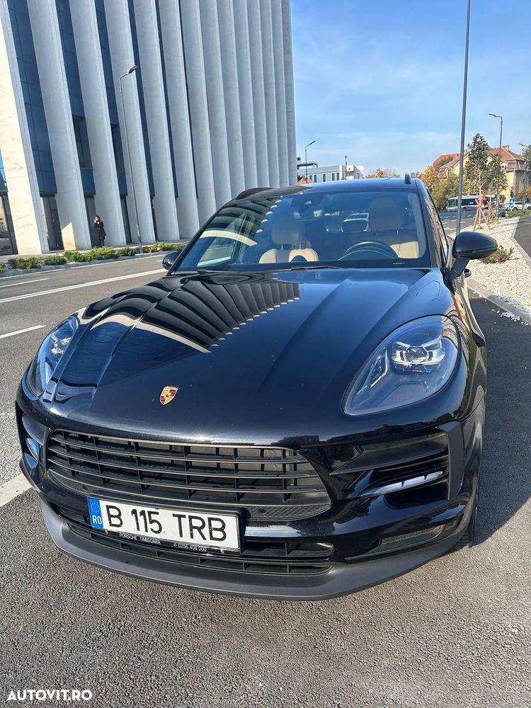Porsche Macan Standard - 3