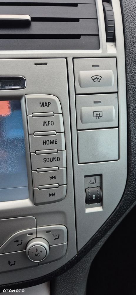 Ford Kuga 2.0 TDCi 4x4 Titanium - 20