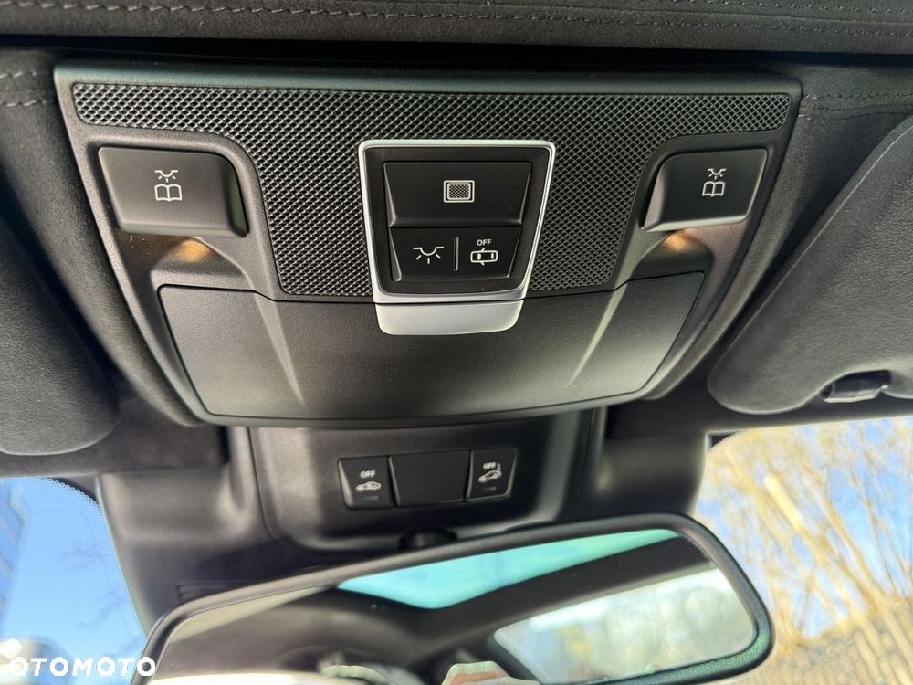 Mercedes-Benz SL AMG 63 - 28