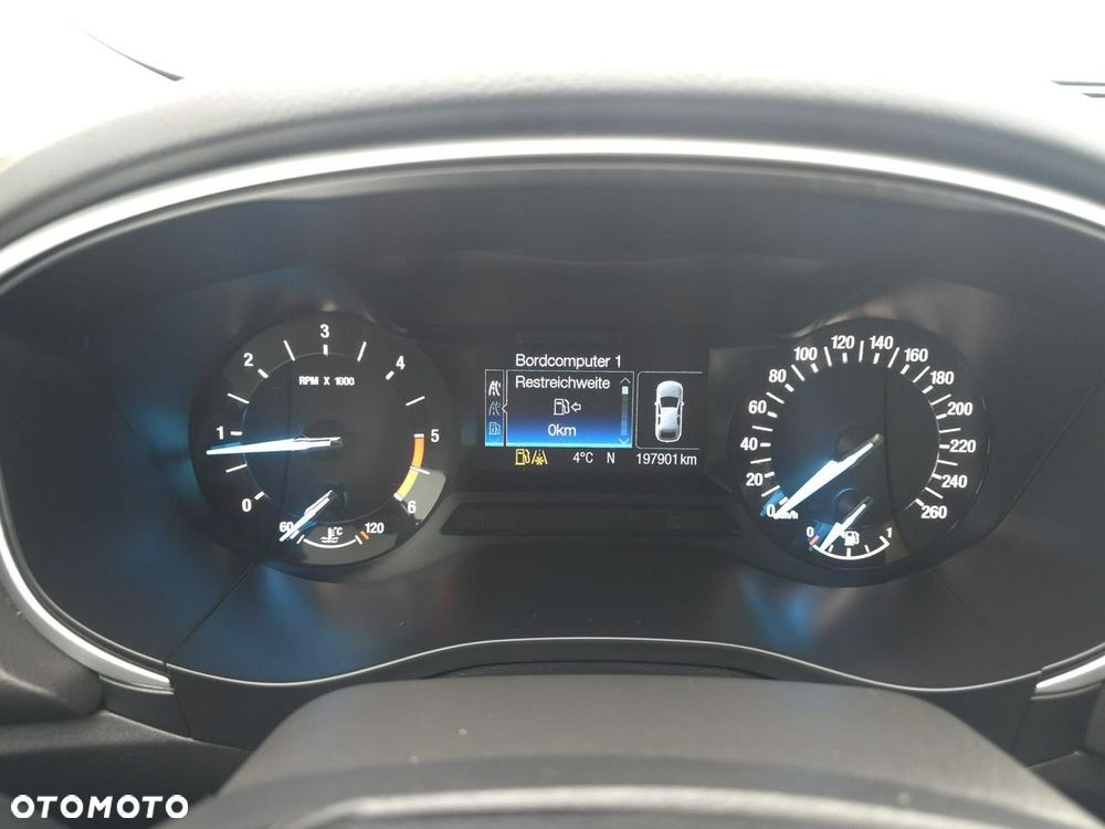 Ford Mondeo - 20
