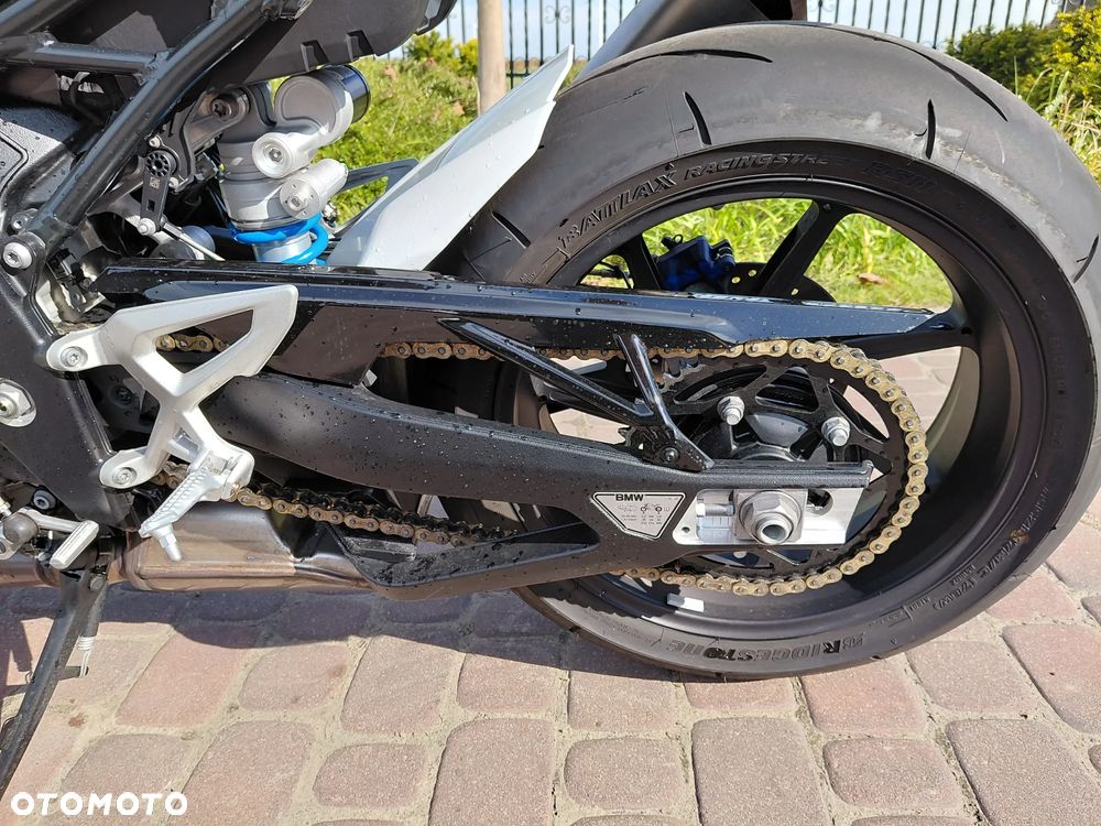 BMW R - 18