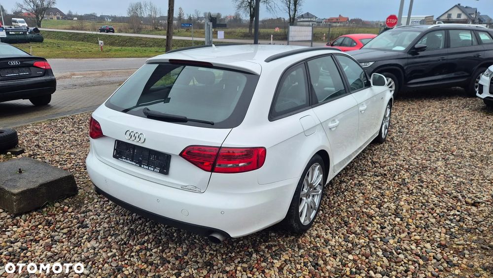 Audi A4 Avant 2.0 TFSI Attraction - 11