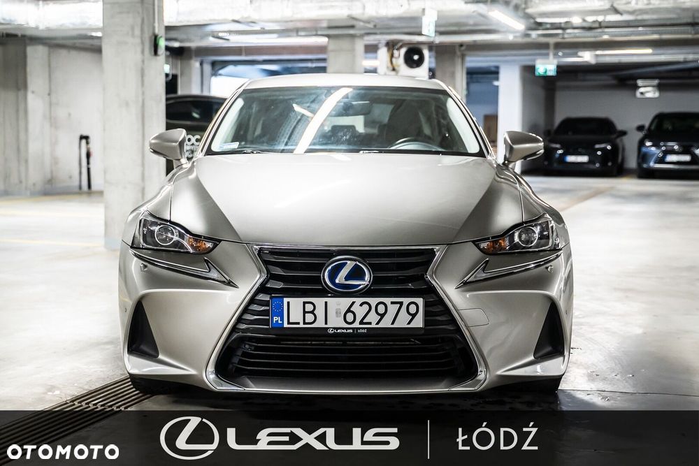 Lexus IS - 3