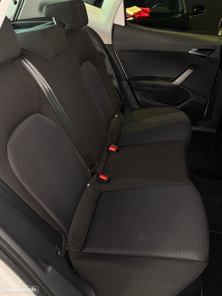 SEAT Arona 1.0 TSI Style DSG - 42