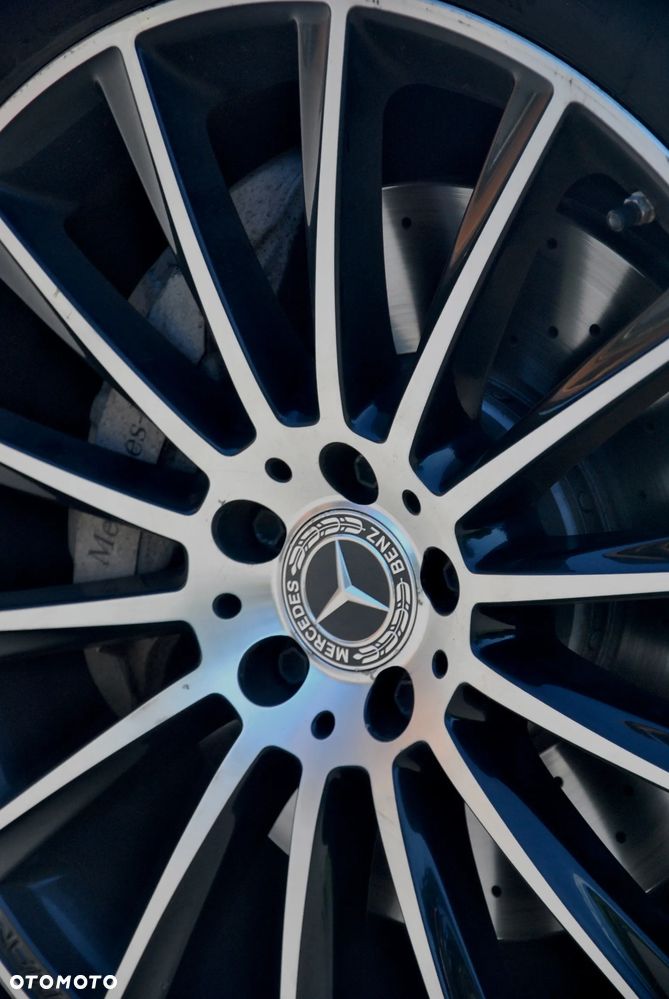 Mercedes-Benz GLC - 16