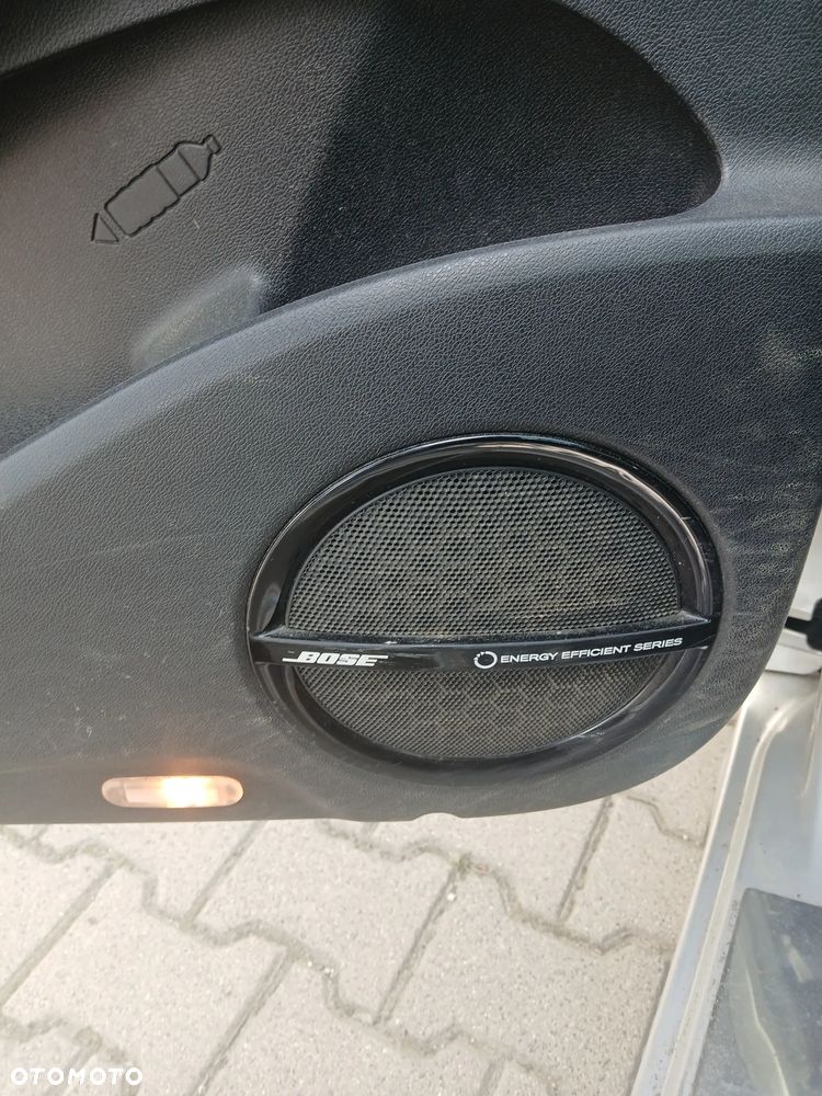 Renault Scenic dCi 130 FAP Start & Stop Bose Edition - 16