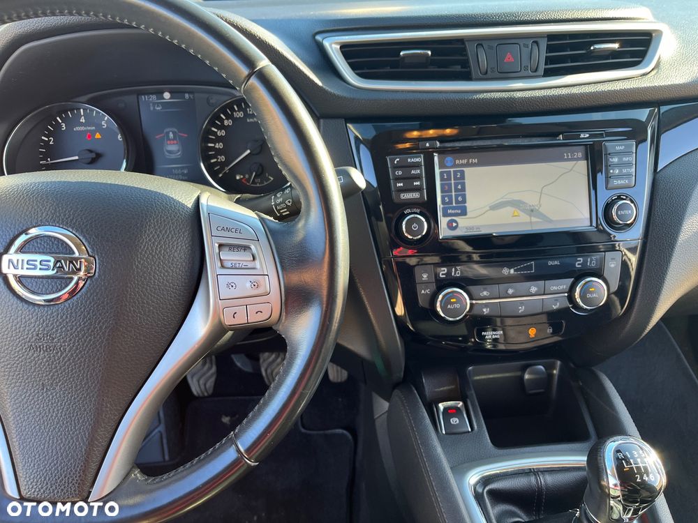 Nissan Qashqai 1.2 DIG-T N-Connecta - 11