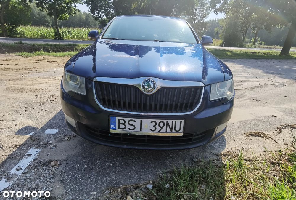 Skoda Superb 2.0 TDI Ambition - 1