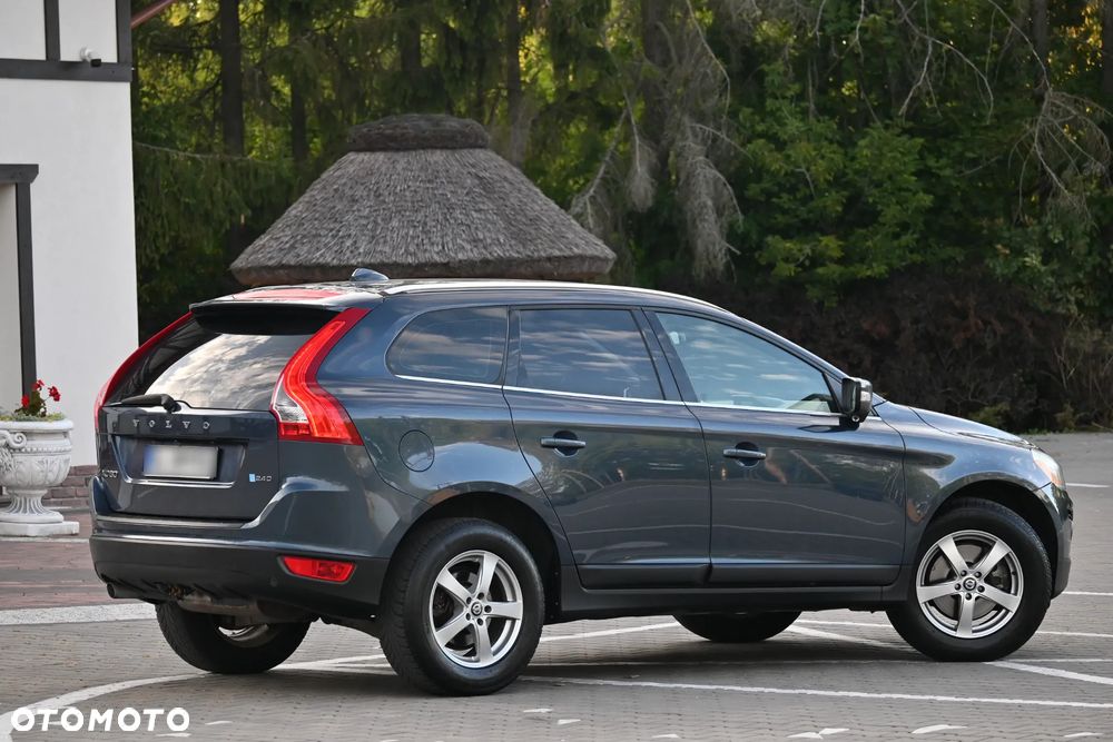 Volvo XC 60 2.4D DRIVe - 13