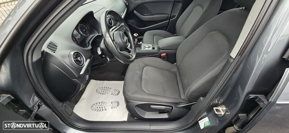 Audi A3 Sportback - 11