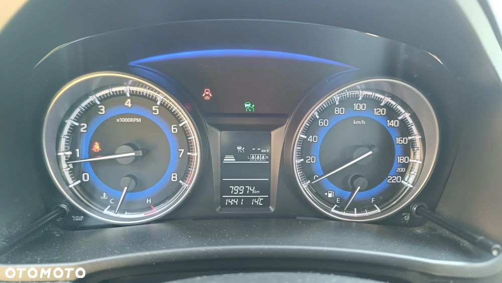 Suzuki Baleno 1.2 Premium Plus - 12