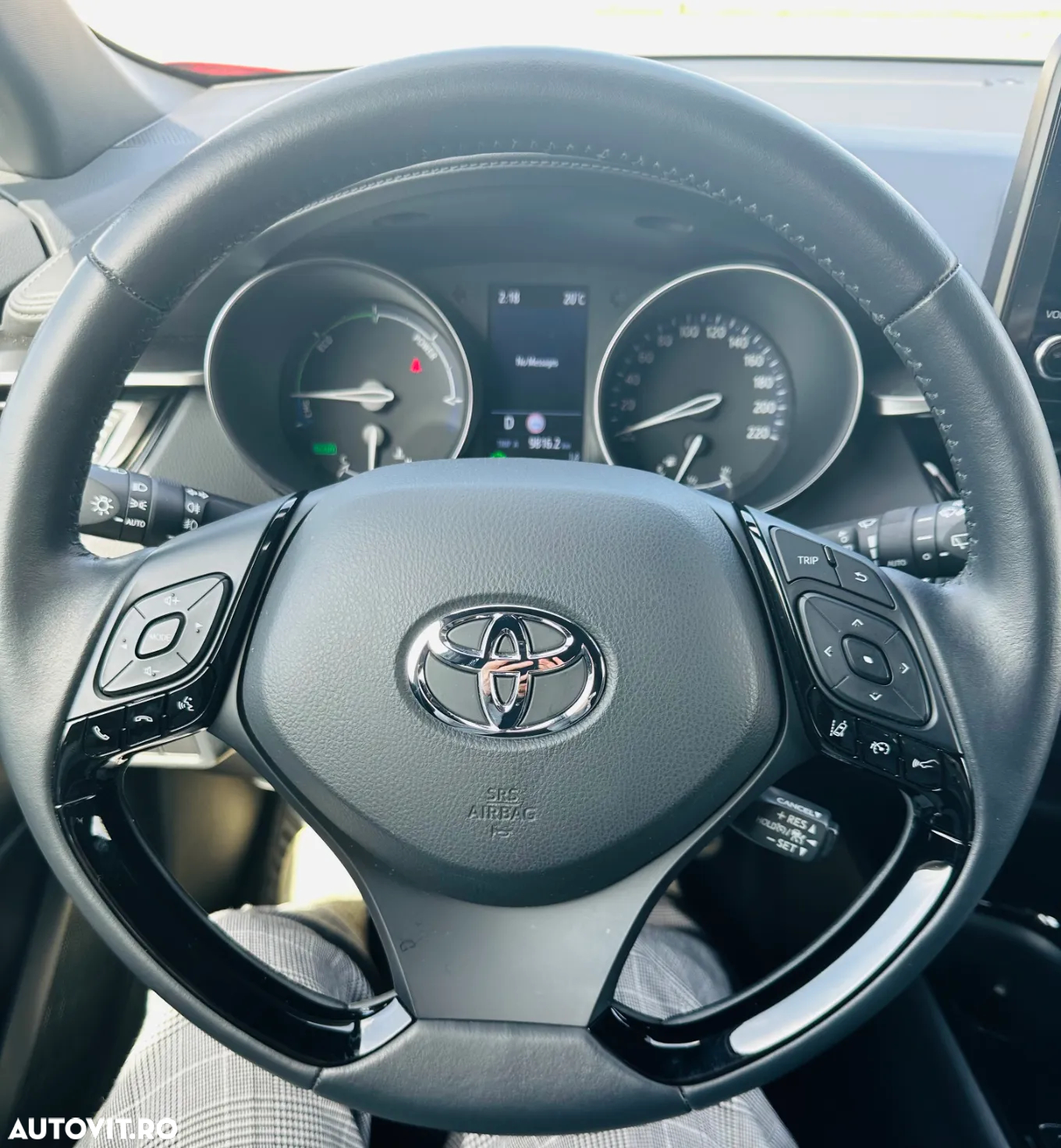 Toyota C-HR 1.8 HSD 122 CP 4x2 CVT Cult - 5