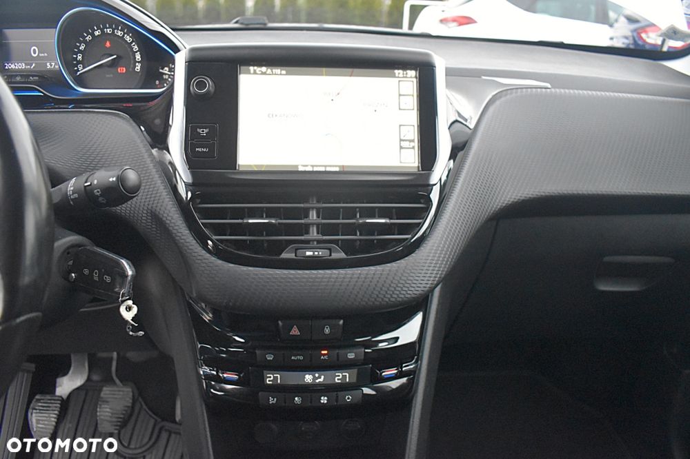 Peugeot 2008 e-HDi FAP 115 STOP & START Allure - 32