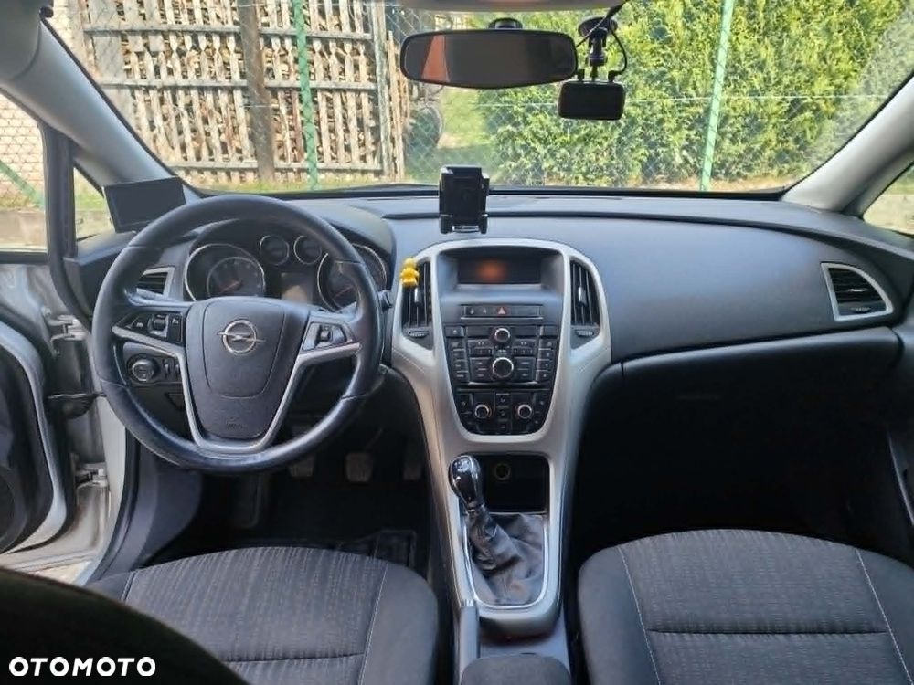 Opel Astra - 6