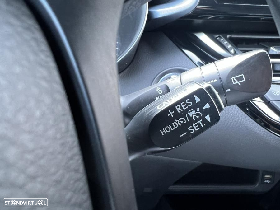 Toyota C-HR 2.0 Hybrid Square Collection - 28
