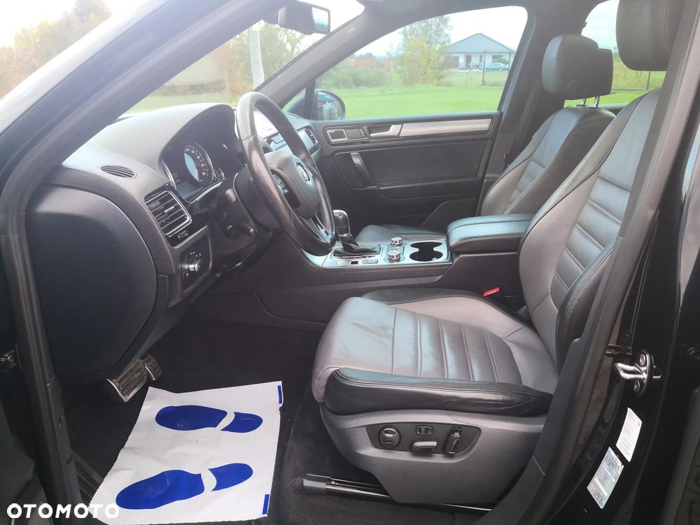 Volkswagen Touareg 4.2 V8 TDI DPF Automatik Exclusive - 16