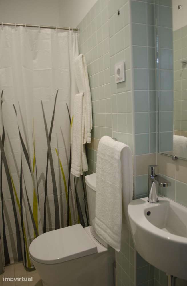 Apartamento com 1 quartos - localizado em Massarelos Porto - Grande imagem: 5/10