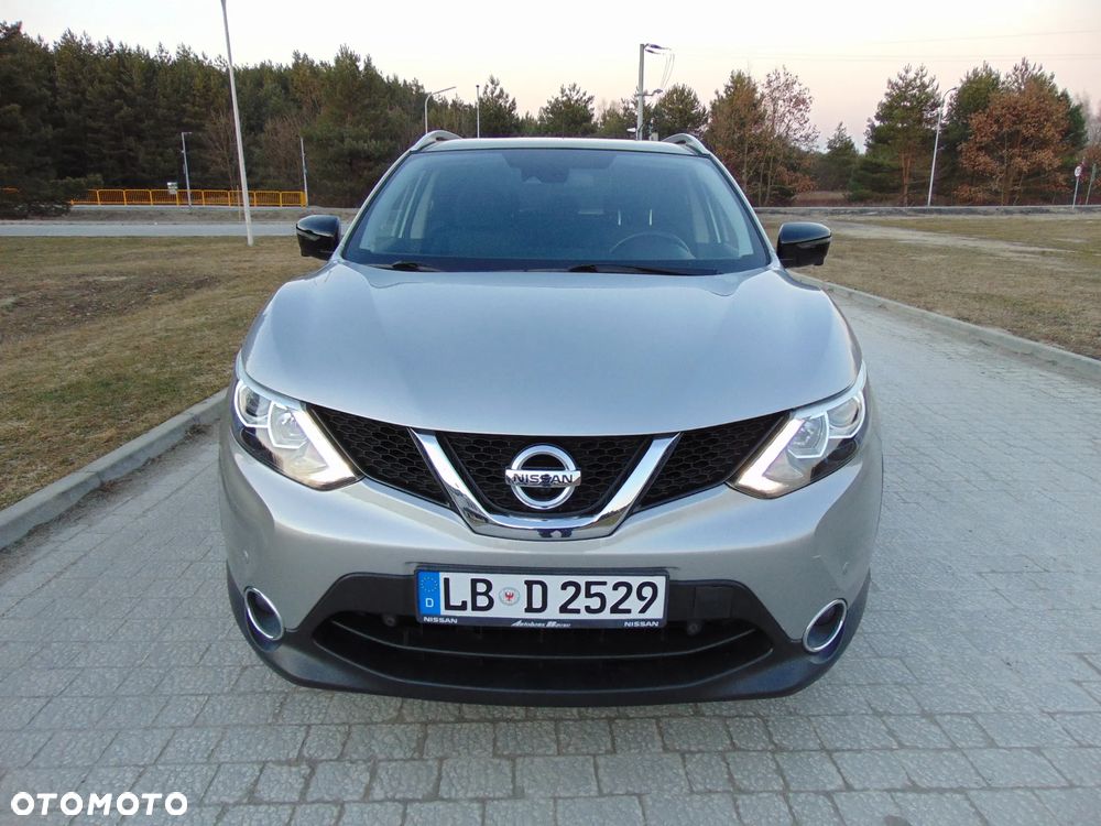 Nissan Qashqai 1.6 DIG-T 360 - 25