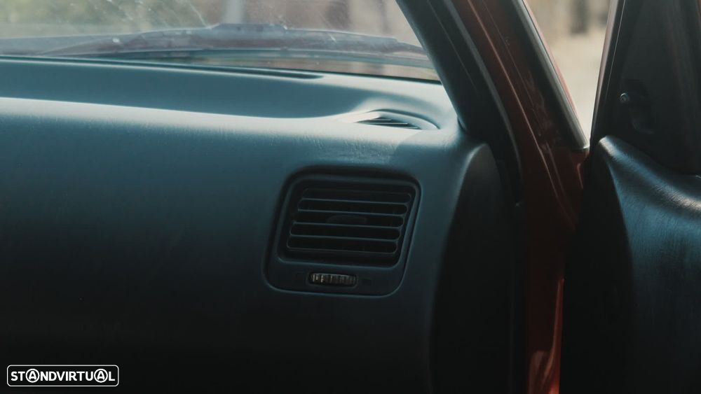 Toyota Corolla - 10