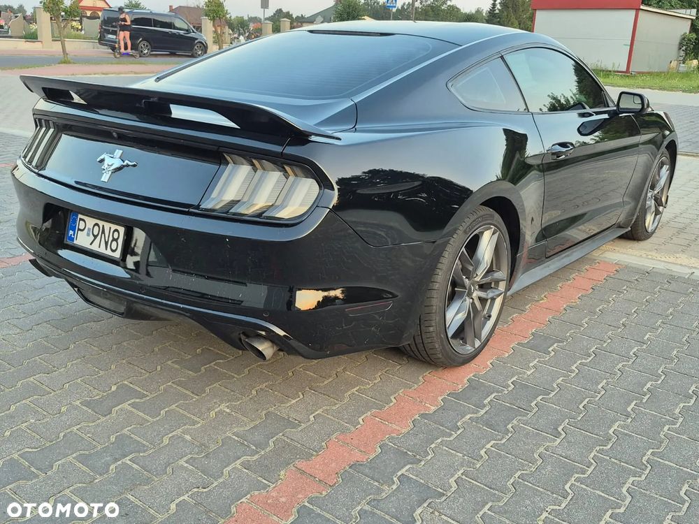 Ford Mustang 3.7 V6 - 4