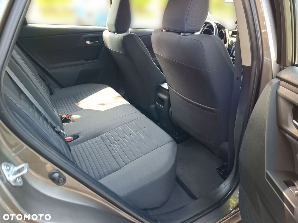 Toyota Auris - 21