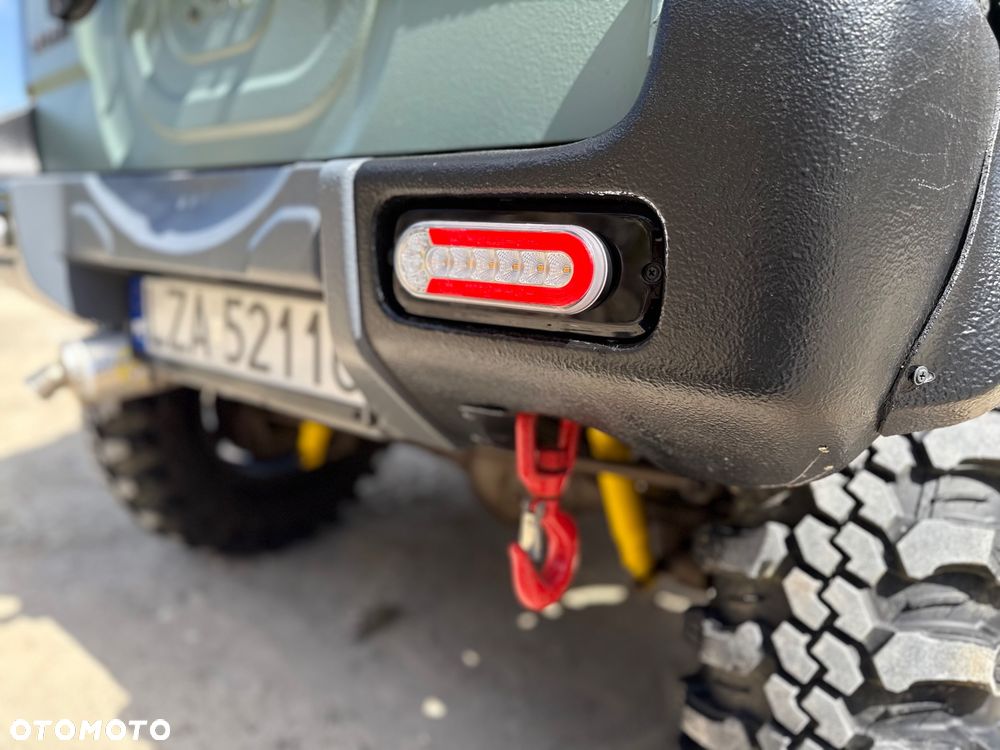 Suzuki Jimny 1.3 JLX - 12