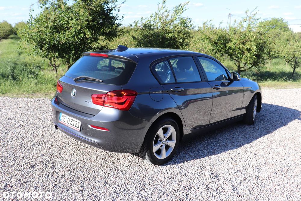 BMW Seria 1 116i Sport Line - 22