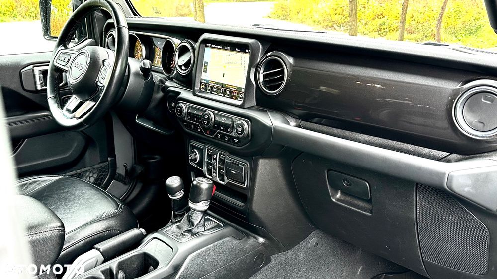 Jeep Wrangler Unlimited GME 2.0 Turbo Sahara - 8