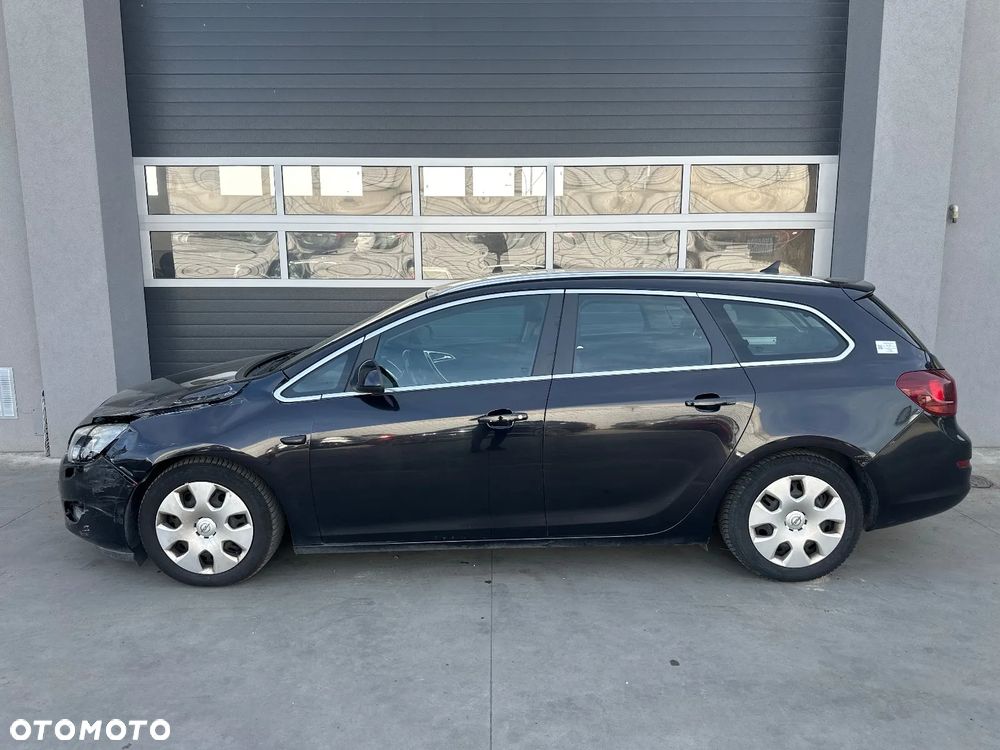 Opel Astra 1.4 Turbo Cosmo - 1