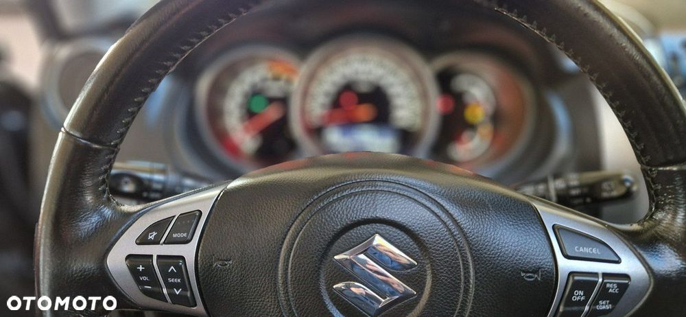 Suzuki Grand Vitara - 13